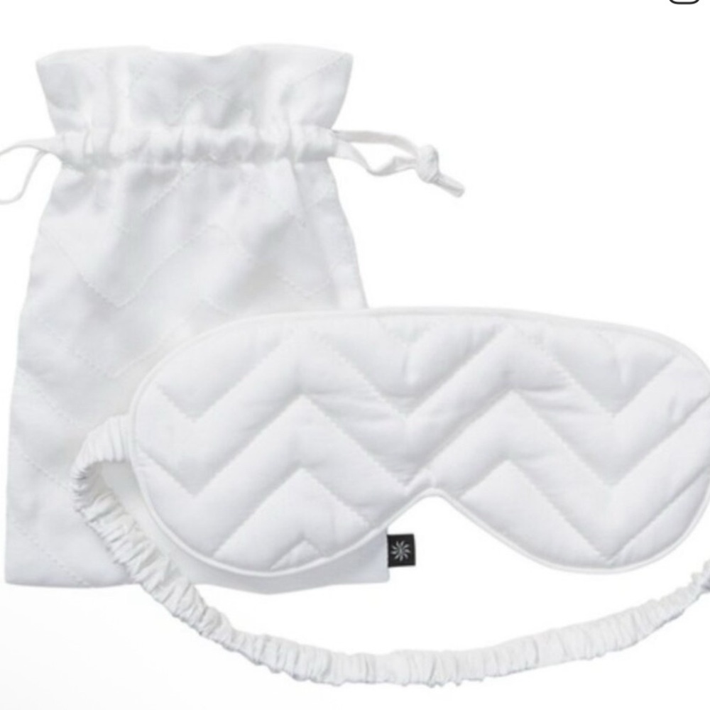 Athleta White Sleep Mask with Pouch NWT NIB
